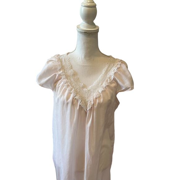 Vintage 60s 70s Pink Lace Trim Cap Sleeve Midi Nightgown - Picture 2 of 5